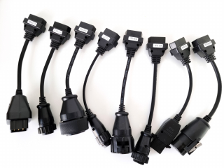 Universal diagnostic interface adapter kit for trucks